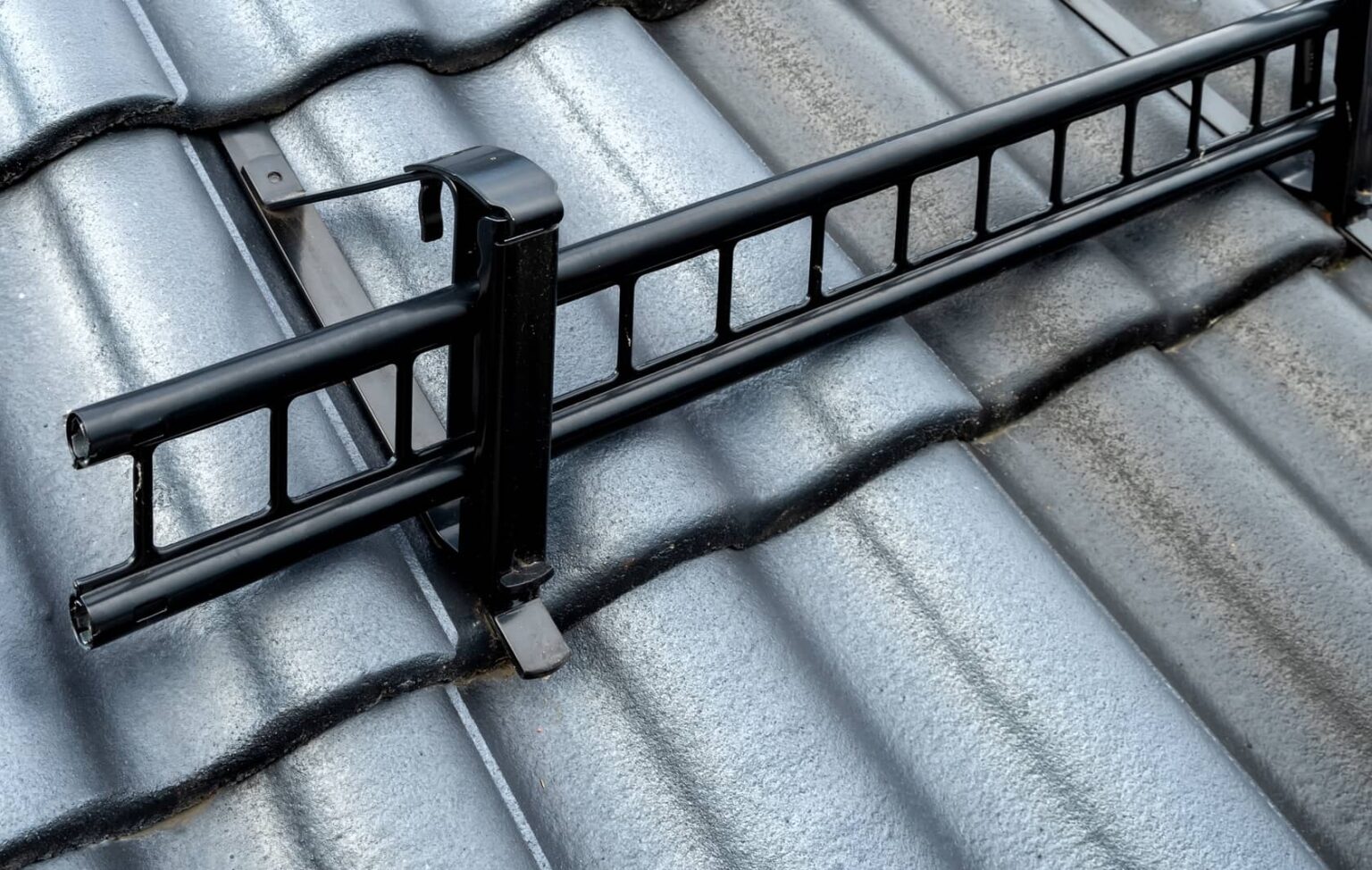 How To Prevent Snow From Sliding Off Metal Roof Home Inspection